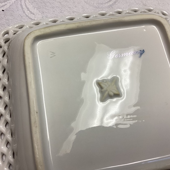 Floral Candy Dish Germany LATTICE WORK SET OF 3. - Picture 5 of 8